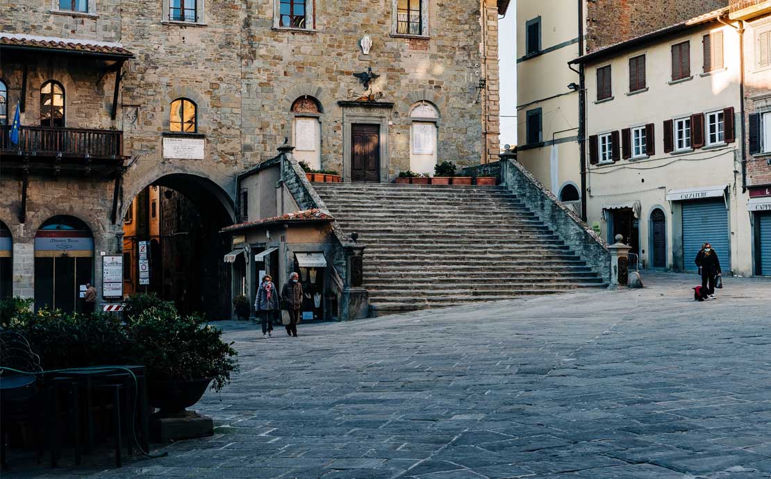 An image of a street in Italy