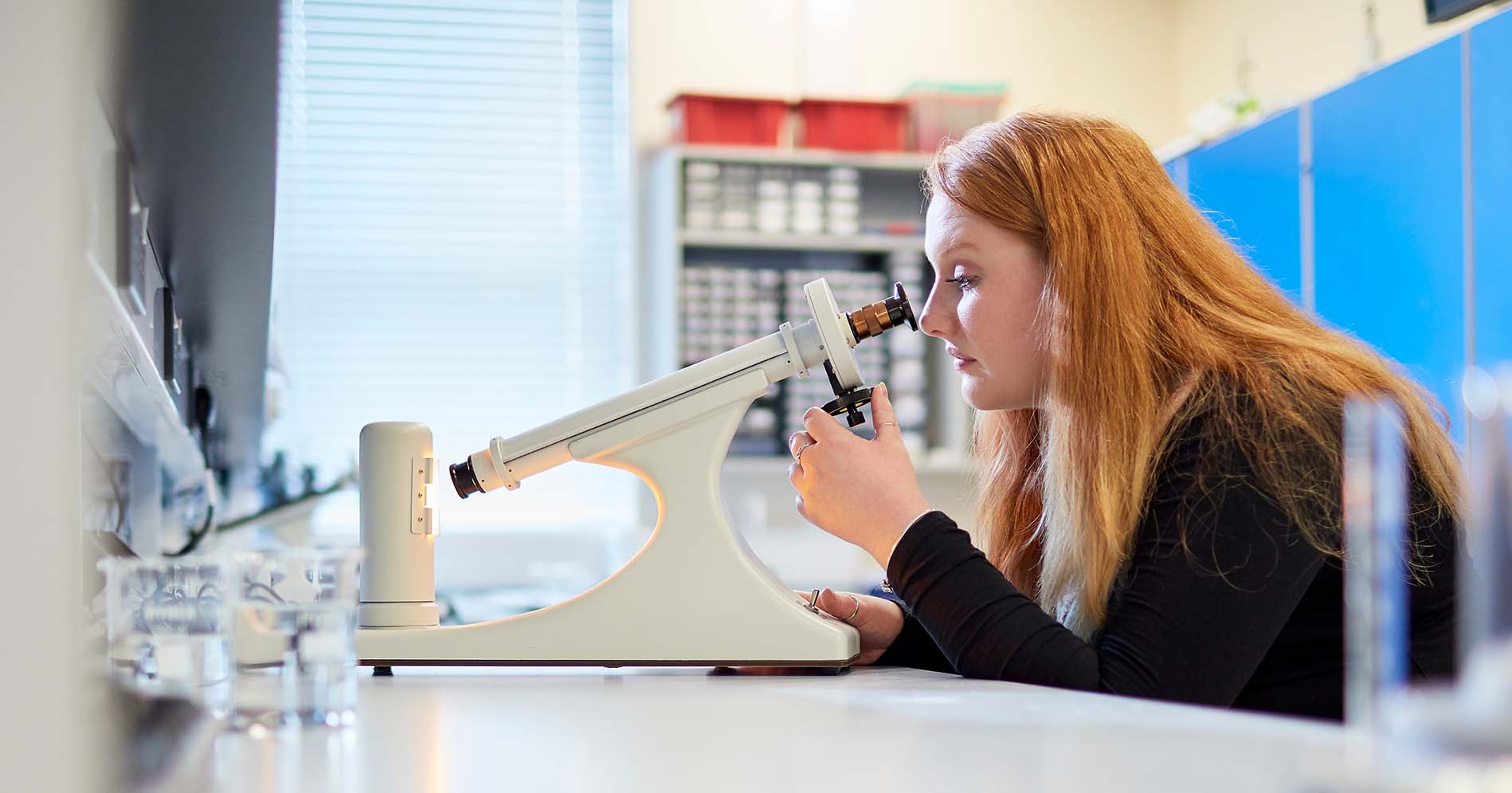 Student in laboratory 