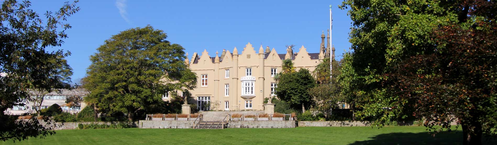 a distance shot of the singleton abbey