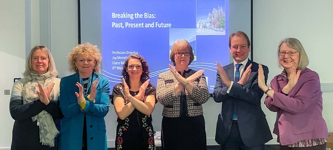 Professor Michellle Lee, COO Niamh Lamond, Dr Laura Wilkinson, Professor Emeritus Diane Kelly, VC Professor Paul Boyle, and Professor Emeritus Joy Merrell. 