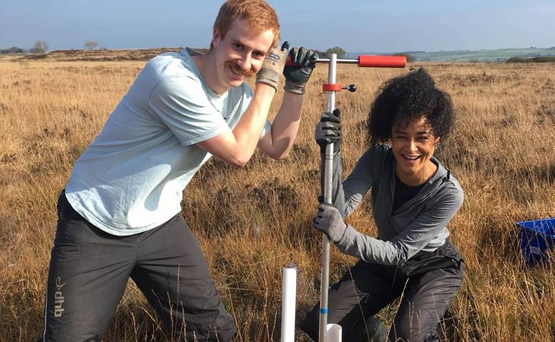 Kristie and Gwydion peat coring