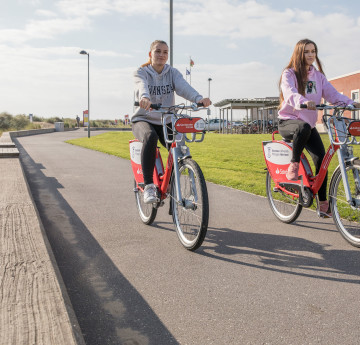 students using bike hire scheme